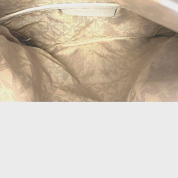 Project - Michael Kors Fold Over Crossbody/Clutch Bag - Picture 3 of 7